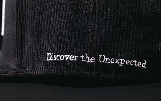 Jackall Corduroy Flat Cap - Image 4